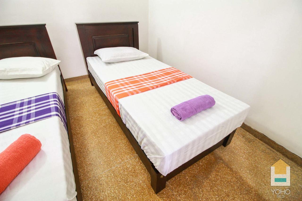 Yoho Relax On Simon Hotel Kolombo Bagian luar foto