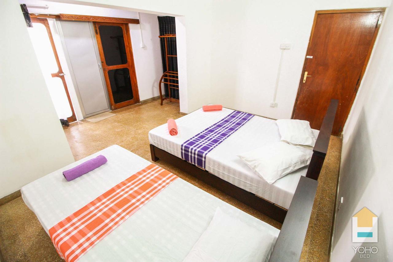 Yoho Relax On Simon Hotel Kolombo Bagian luar foto