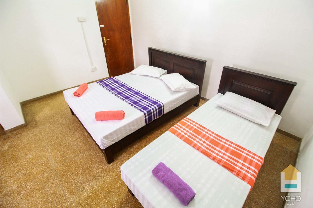 Yoho Relax On Simon Hotel Kolombo Bagian luar foto