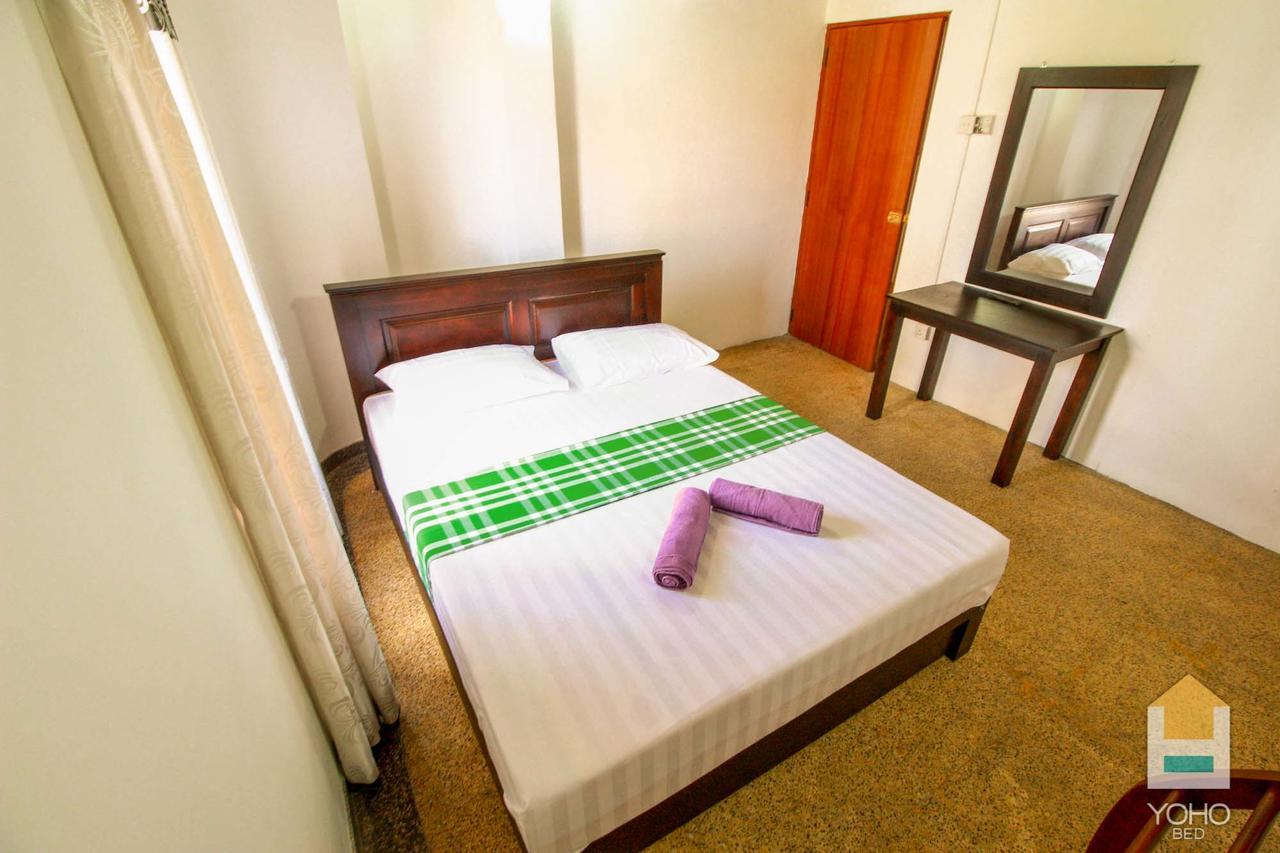 Yoho Relax On Simon Hotel Kolombo Bagian luar foto